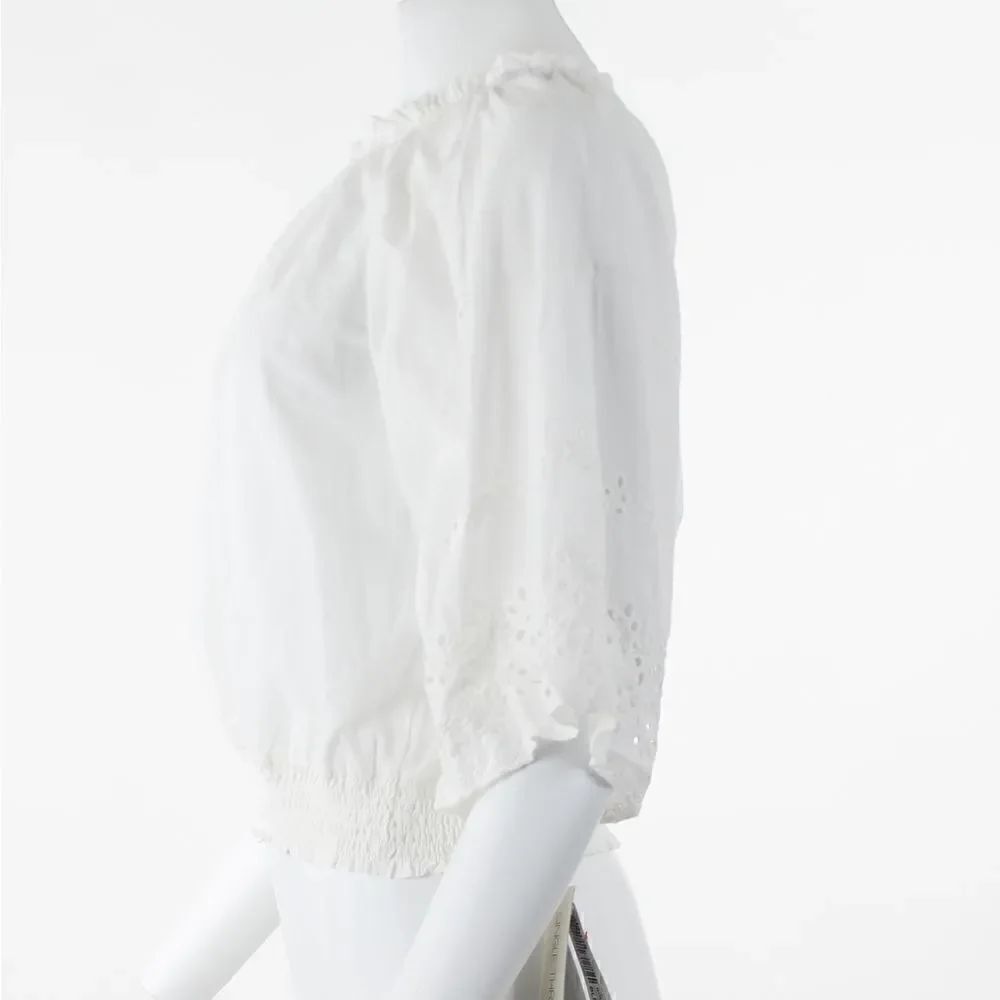 Single Thread Eyelet Off-the-Shoulder Top - Picture 4 of 5